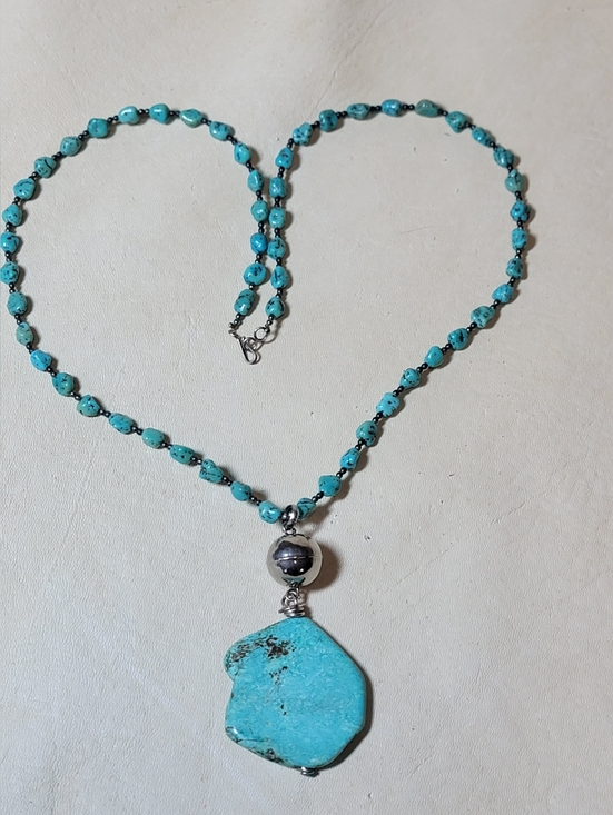 Turqoise Necklace With Large Chunk Turquiose Drop Artisian - Picture 2 of 10